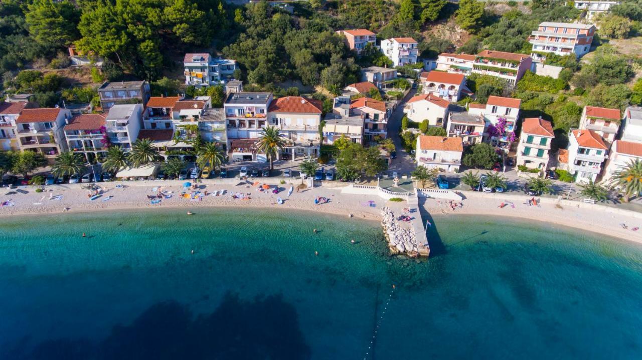 Apartments Lara Podgora Esterno foto