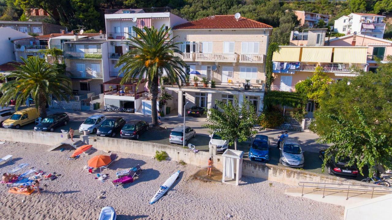 Apartments Lara Podgora Esterno foto