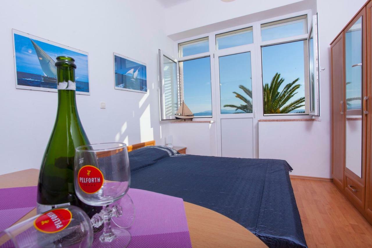 Apartments Lara Podgora Esterno foto